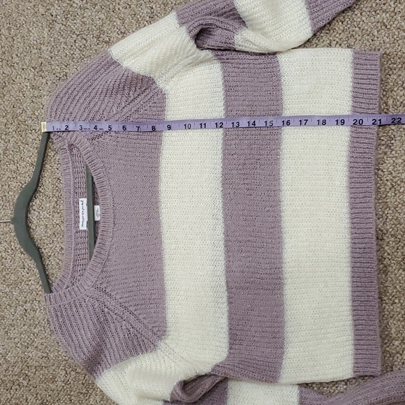 Wearing Your ❤️ On Your Sleeve Sweater - Picture 6 of 6